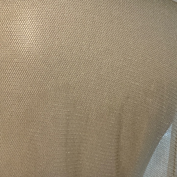 Forever 21 Cream Crop Top - Picture 4 of 7